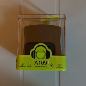 A109 Mini Speaker